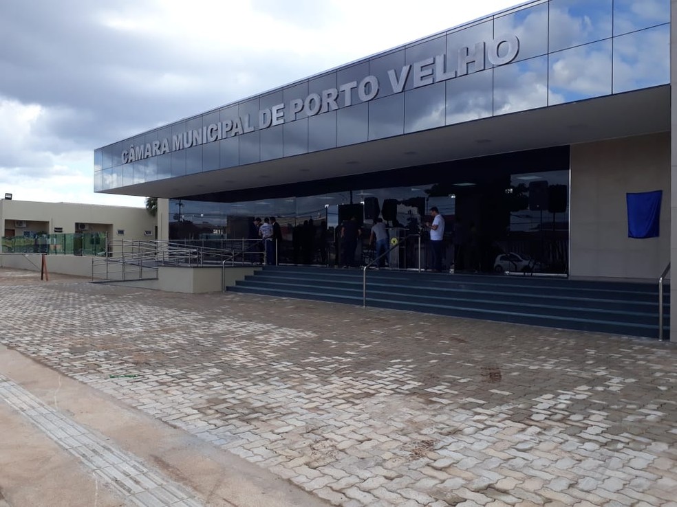 Sede da Câmara Municipal de Porto Velho. — Foto: Pedro Bentes/G1